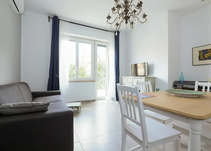 Centro Residenze Domus Sofiae アパート