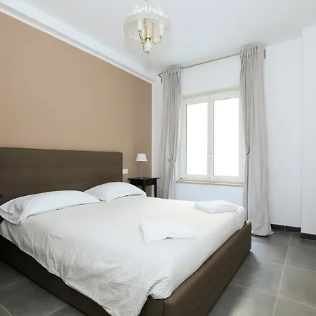 Centro Residenze Domus Sofiae Apartamento Génova