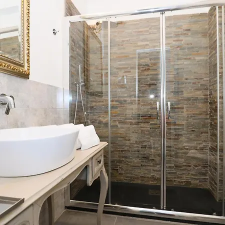 Centro Residenze Domus Sofiae Apartment Genoa